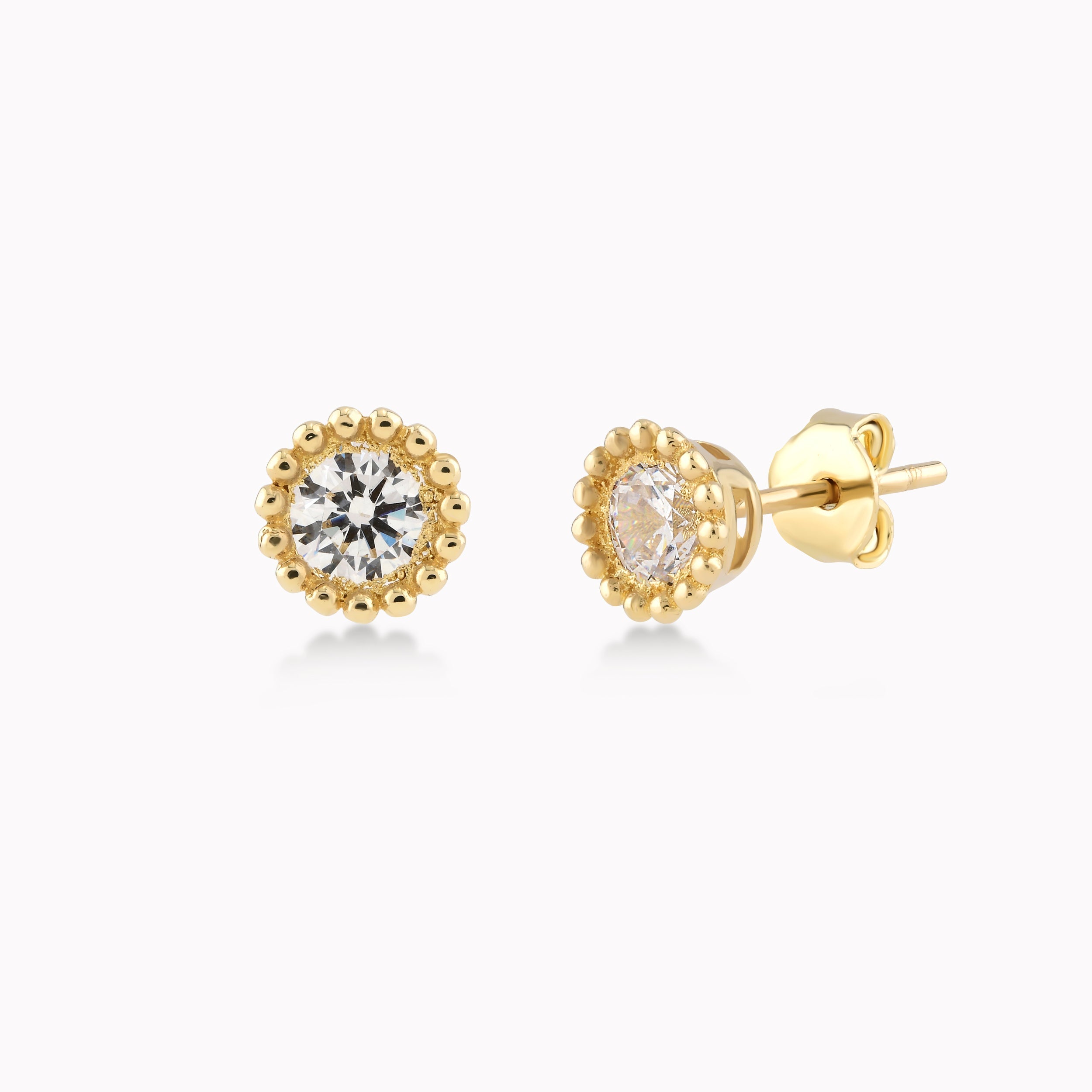Cercei Aur Galben 14K Cu Zirconiu Alb, Solitar Cu Anturaj 1.30gr
