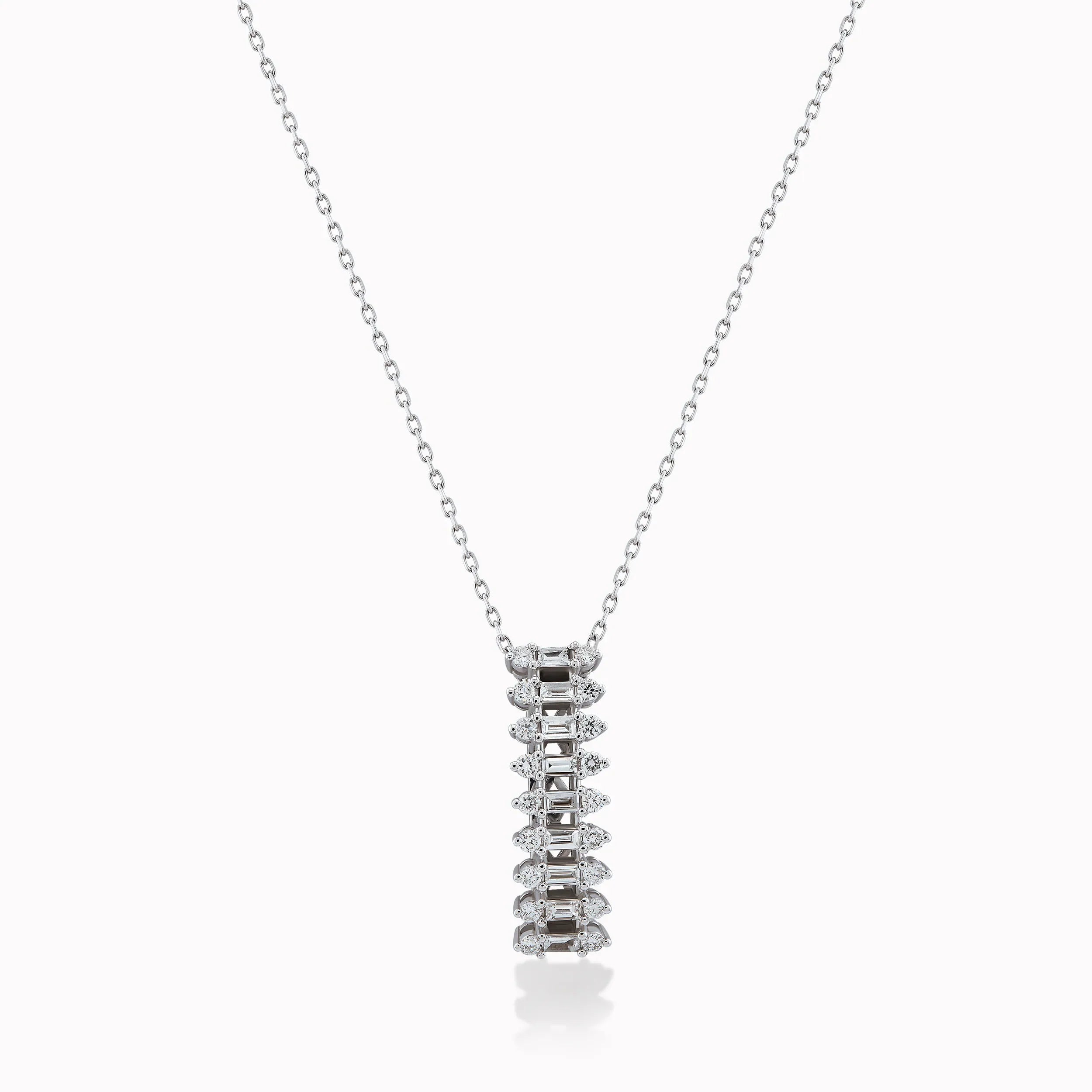 Lant cu Pandantiv Aur Alb 14K cu Diamante 0.56ct